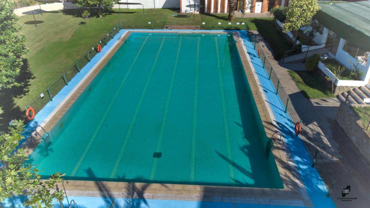 Posada El Arriero Torrejón el Rubio Esterno foto