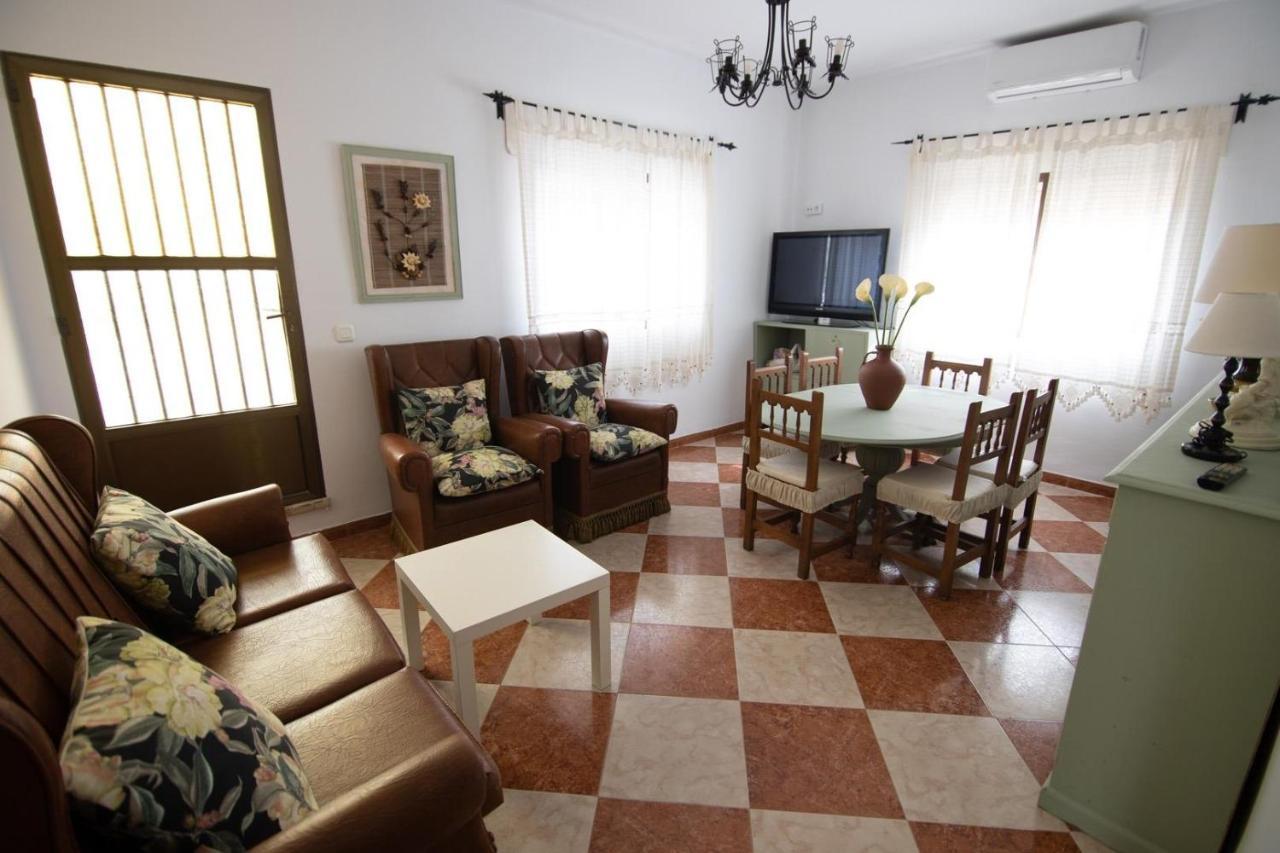 Posada El Arriero Torrejón el Rubio Esterno foto