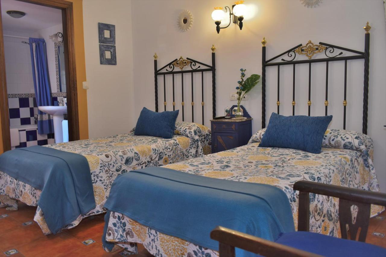 Posada El Arriero Torrejón el Rubio Esterno foto