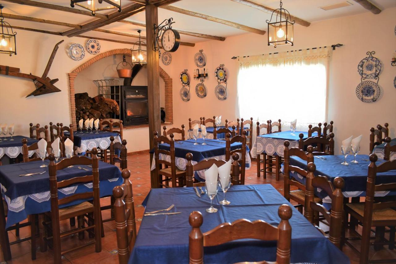 Posada El Arriero Torrejón el Rubio Esterno foto